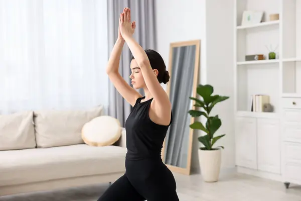 Portrait Beautiful Girl Practicing Yoga Home — Stock Photo, Image