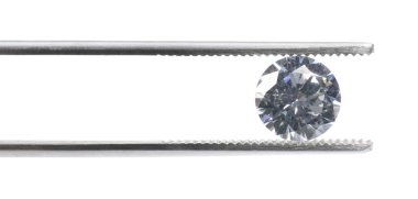 Cımbızla bembeyaz parlayan pırlanta