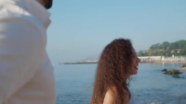 Beautiful Woman Her Boyfriend Running Sea Beach Sunset Camera Tracking — Stock Video