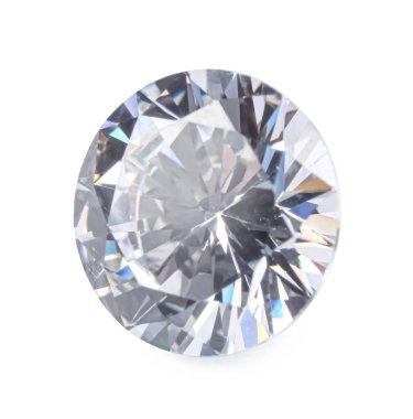 Güzel, parlak bir elmas beyazda izole edilmiş.