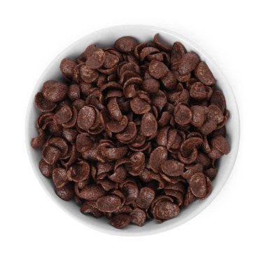 Kahvaltı gevreği. Çukulatalı mısır gevrekleri beyaz kasede izole edilmiş.