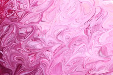 Arkaplan ve üst görünüm olarak farklı renk ojelerini karıştır