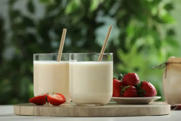 Tasty Yogurt Glasses Strawberries White Wooden Table Outdoors Closeup — Stock Photo, Image