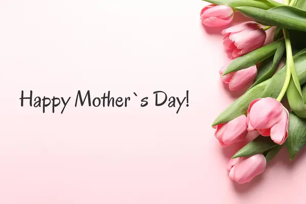 Szczęśliwego Dnia Matki Piękne Kwiaty Tulipan Różowym Tle — Zdjęcie stockowe