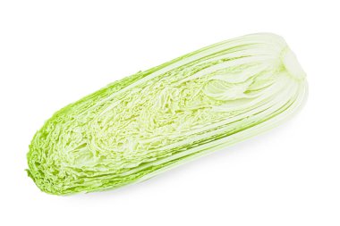 Taze Çin lahanasının yarısı beyaza izole edilmiş.