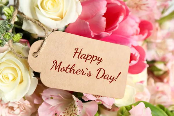 Happy Dzień Matki Etykieta Powitalna Piękne Kwiaty — Zdjęcie stockowe