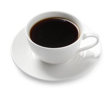 Beyaz üzerine izole edilmiş bir fincan aromatik kahve.
