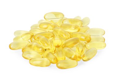 Beyaza izole edilmiş vitamin kapsülleri. Sağlık takviyesi