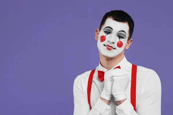 Funny Mime Artist Posing Purple Background Space Text — Stock Photo, Image
