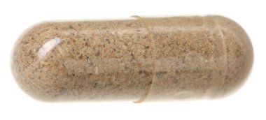 Beyaza izole edilmiş bir vitamin kapsülü. Sağlık takviyesi