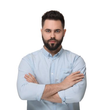 Beyaz arka planda bıyıklı genç bir adamın portresi