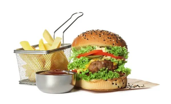 Burger Dengan Patty Lezat Kentang Goreng Dan Saus Diisolasi Atas Stok Gambar Bebas Royalti