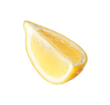 Citrus meyvesi. Beyaza izole edilmiş taze olgun limon dilimi.