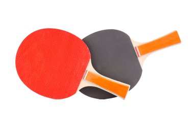 Ping pong raketleri beyaza izole edilmiş. Spor malzemeleri.