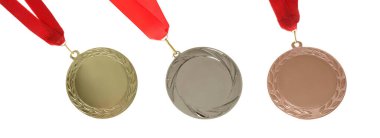 Altın, gümüş ve bronz madalyalar beyaz, set