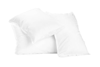 Birçok yeni yumuşak yastık beyaz üzerine izole edilmiş