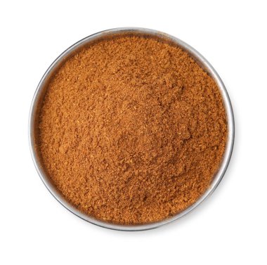 Aromatik baharat. Kabın içindeki kırmızı biber beyaza izole edilmiş, üst manzara.