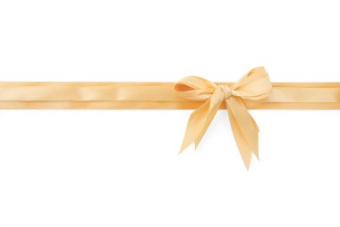 Beyaz yay ile altın saten kurdeleler, üst görünümde izole