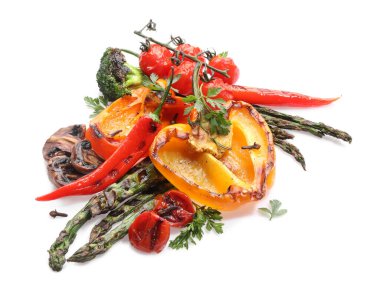 Farklı lezzetli ızgara sebzeler.