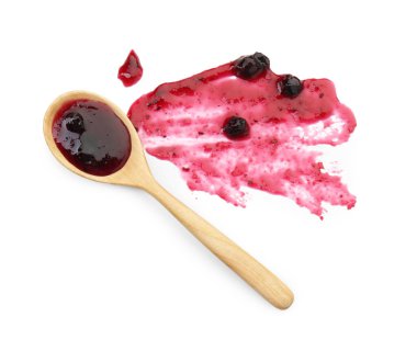 Lezzetli tatlı reçel ve kaşık beyaz, üst manzara