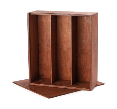 Beyaz şarap kutusunu aç.