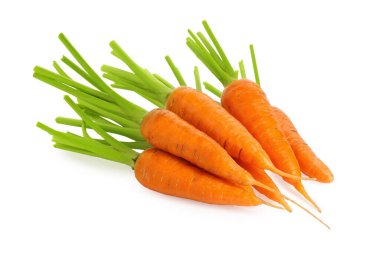 Taze taze sulu havuçlar, beyaz üzerine izole edilmiş.