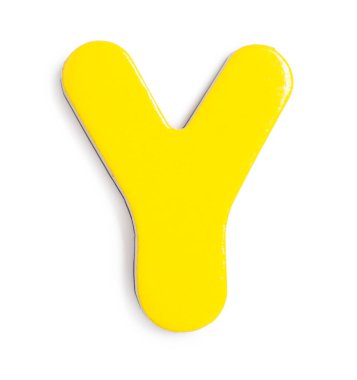 Sarı manyetik harf Y beyaz üzerinde izole, üst görünüm. Alfabe