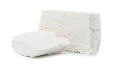 Taze ricotta (krem peynir) beyaz üzerine izole edilmiş