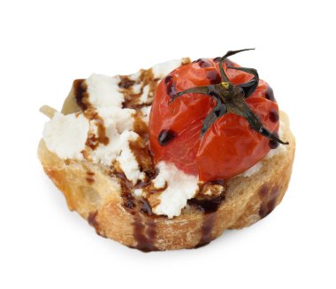 Ricotta peynirli, domatesli ve balzamik soslu nefis bruschetta.