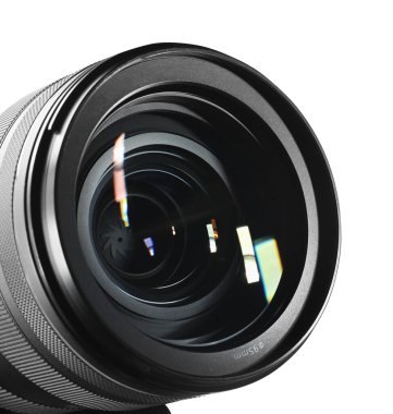 Modern kamera lensleri beyaza izole edilmiş. Fotoğraf ekipmanı.