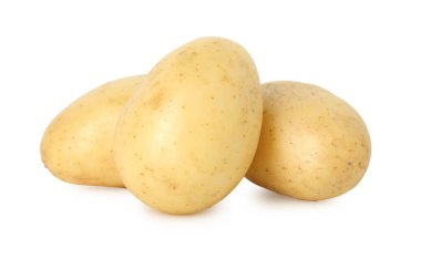 Beyaz üzerine izole edilmiş üç taze patates