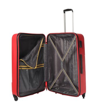 Boş bavulu beyazlar içinde seyahat etmek için aç