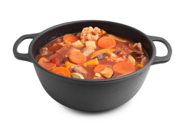 Beyaz üzerine izole edilmiş sebzeli ev yapımı güveç.