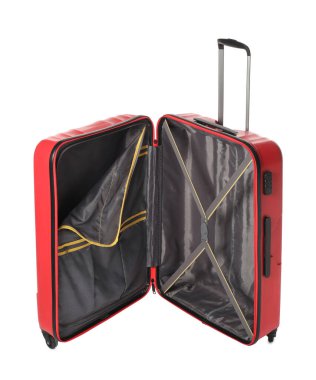 Boş bavulu beyazlar içinde seyahat etmek için aç