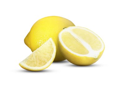 Taze olgun limon meyveleri beyaza izole edilmiş.