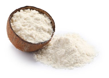 Beyaz hindistan cevizi unu ve fındık.