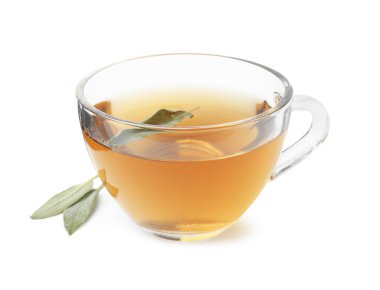 Aromatik bitkisel çay ve beyaz adaçayı.