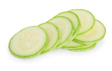 Taze kabak parçaları beyaza izole edilmiş.