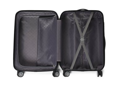 Boş bavulu aç, beyaz, üst görünümde tek başına seyahat etmek için.