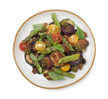 Izgara sebzeli leziz salata, beyaz, üst manzara.