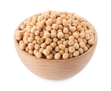 Kuru bezelyeler beyaz kasede izole edilmiş.