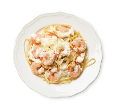 Beyaz karidesli lezzetli makarna, üst manzara.