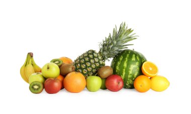 Birçok taze meyve beyaz üzerine izole edilmiştir.