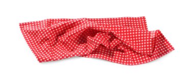 Kırmızı kareli piknik örtüsü beyaza izole edilmiş.