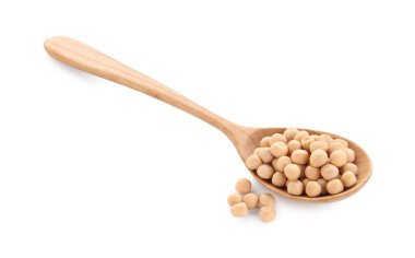 Kurumuş bezelyeli kaşık beyaz üzerine izole