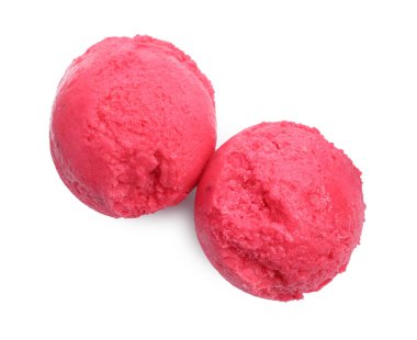 Beyaz manzarada izole edilmiş lezzetli şerbet kepçesi