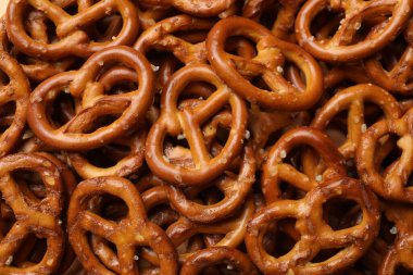 Arka plan olarak pek çok lezzetli kraker, üst manzara