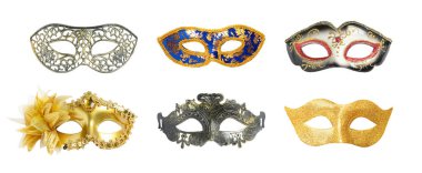 Farklı karnaval maskeleri beyaz sette izole edilmiş.