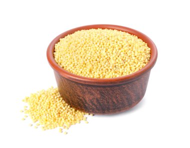 Millet beyaz kasede inliyor.