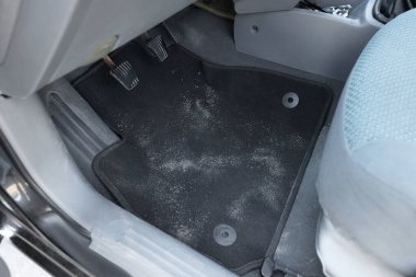 Otomatik siyah yumuşak araba paspası